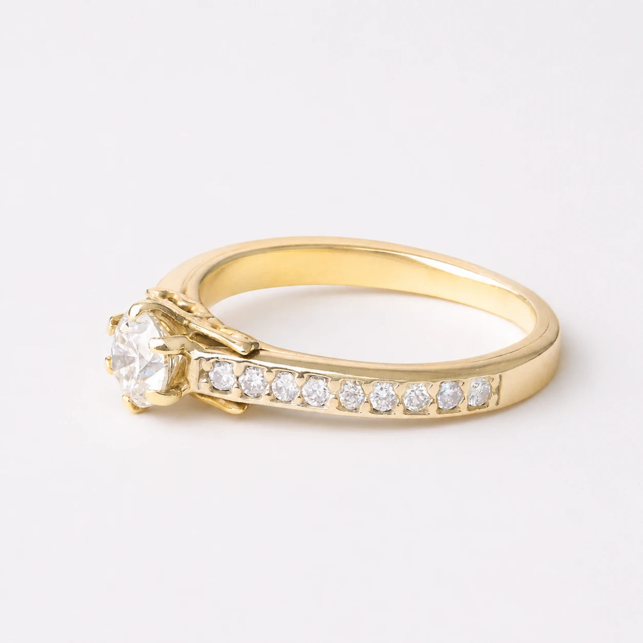 Anel de Noivado | Ouro 18k | Amarilis