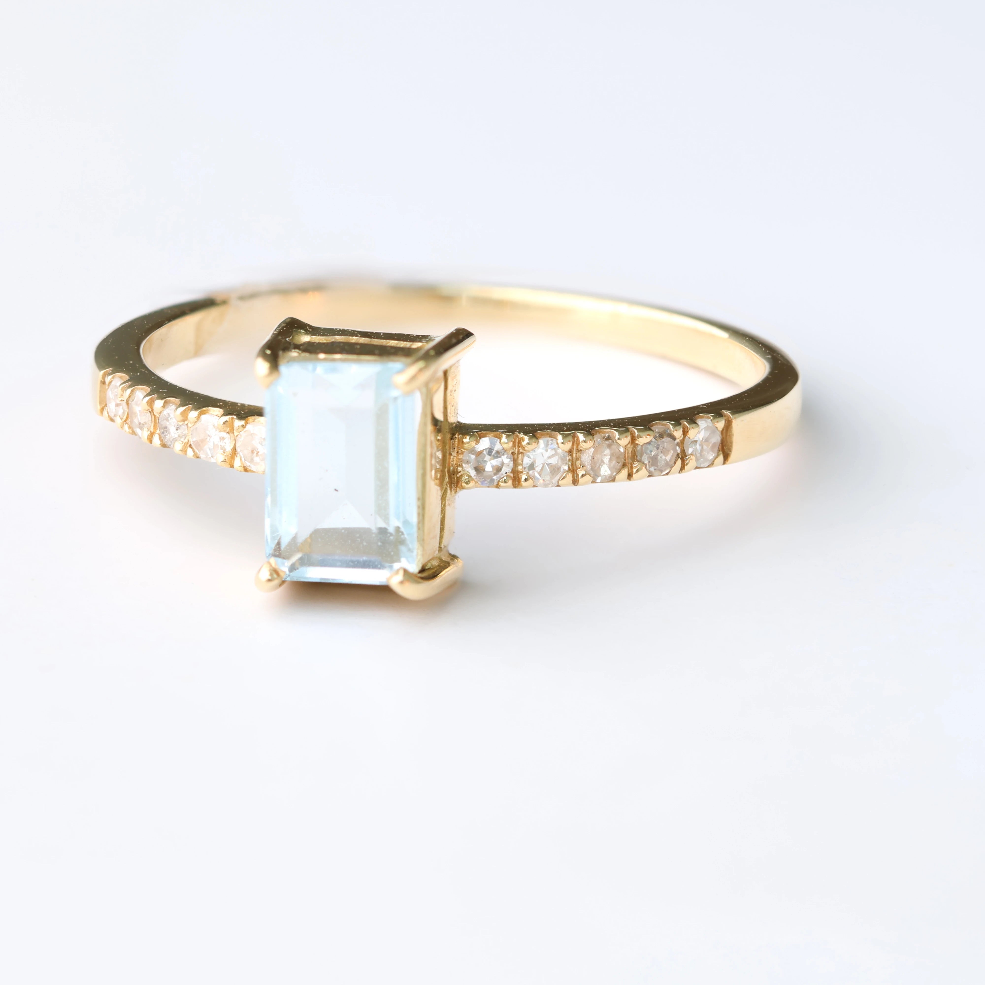 Anel de Noivado | Ouro 18k | Tumbergia