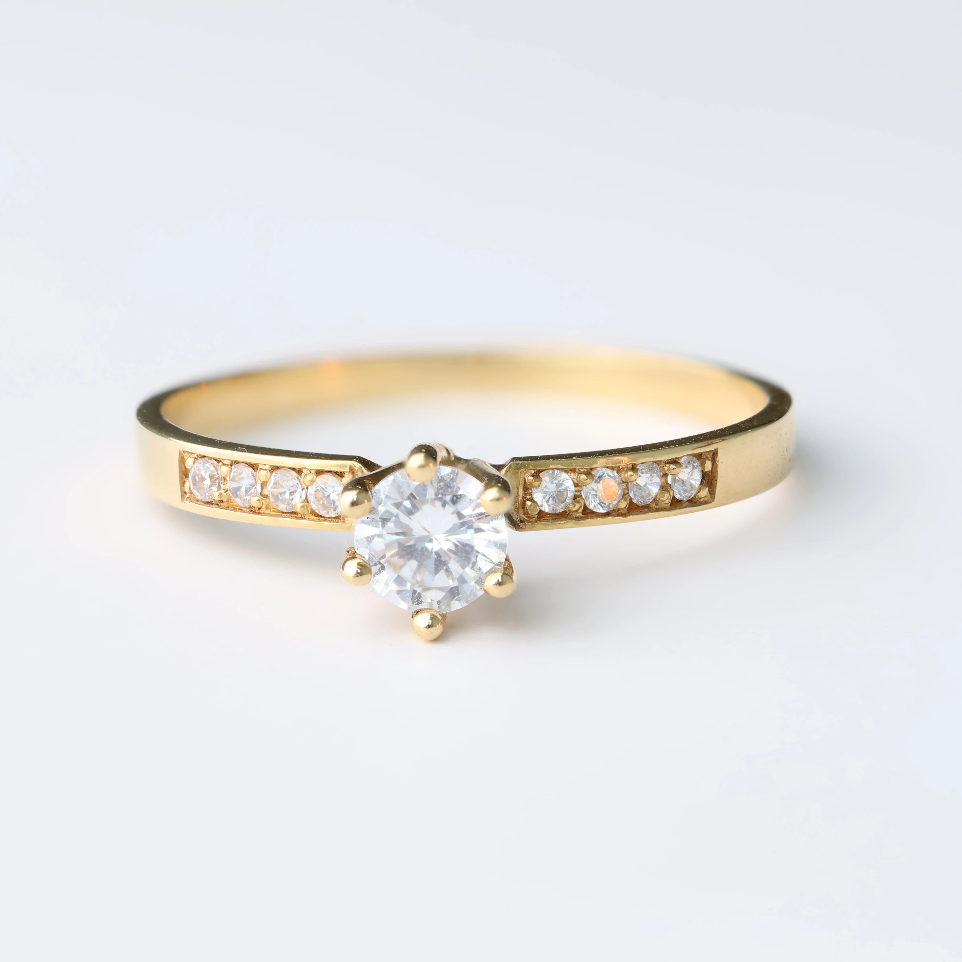 Anel de Noivado | Ouro 18k | Gérbera