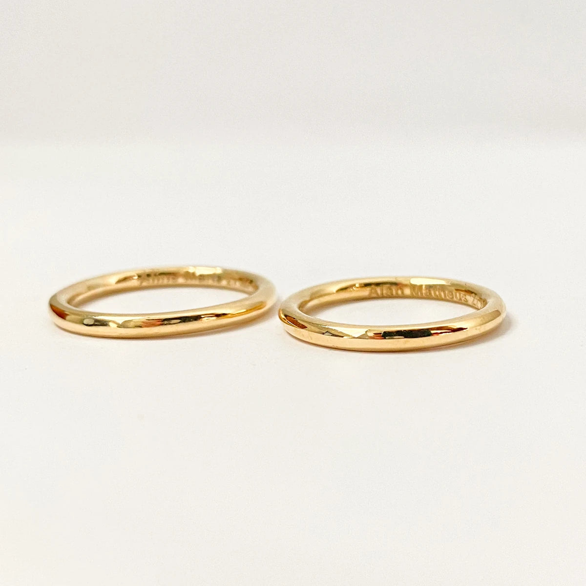 Aliança de Casamento | Celeste | 2mm | Ouro 18k