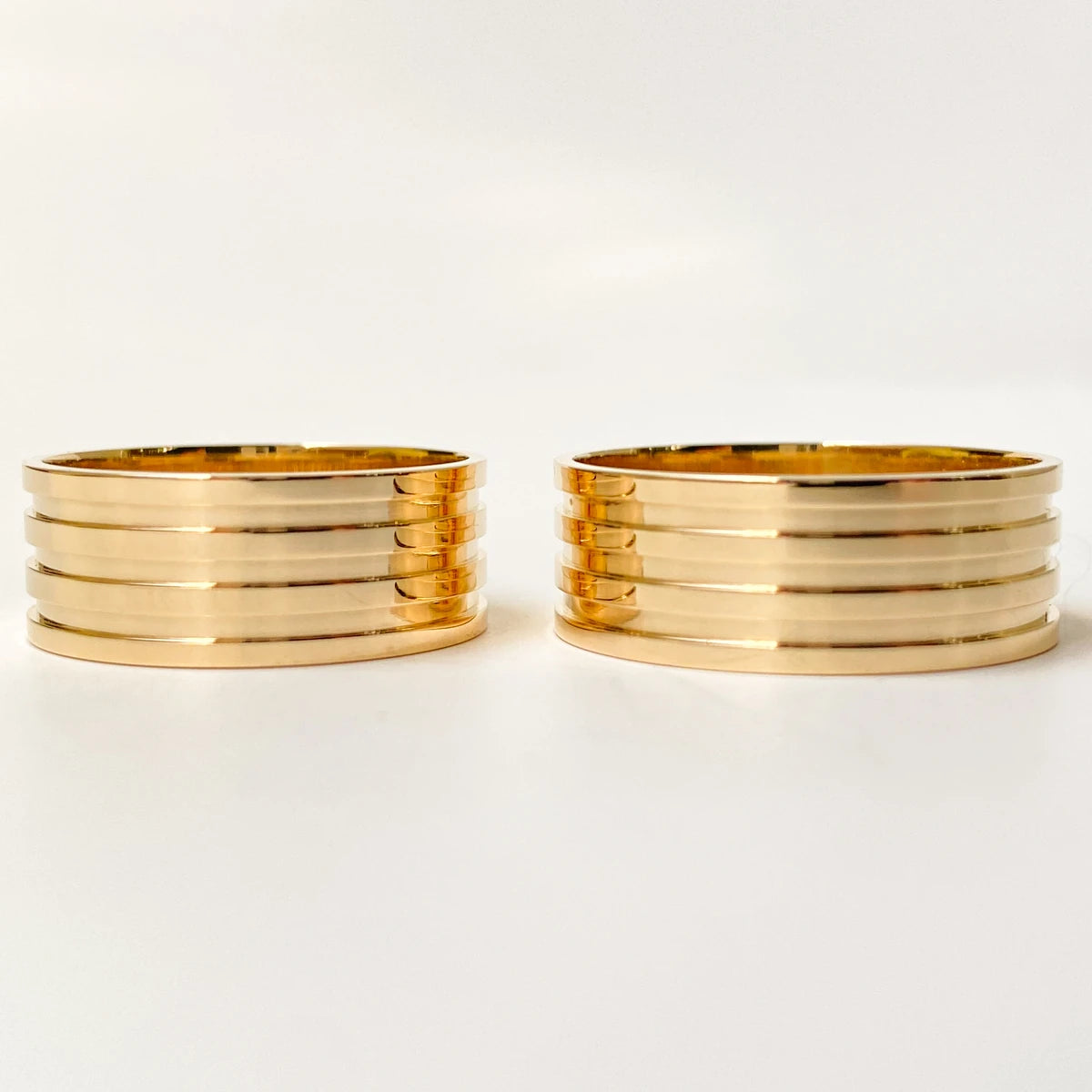 Aliança de Casamento | Chloé | 10mm | Ouro 18k