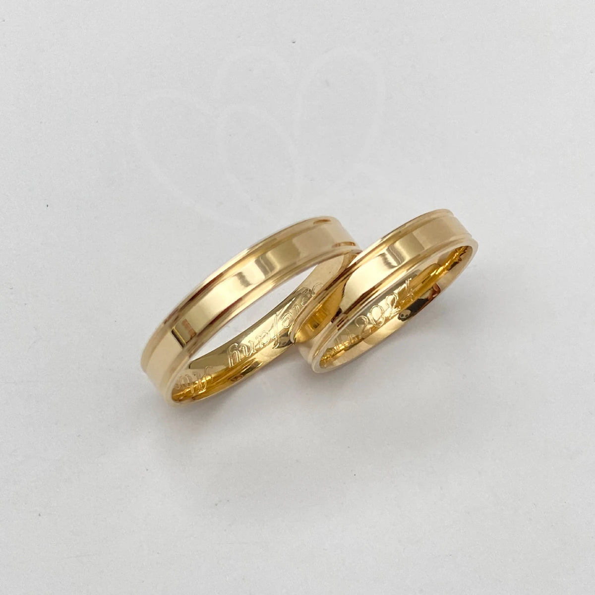 Aliança de Casamento | Luna | 4mm | Ouro 18k