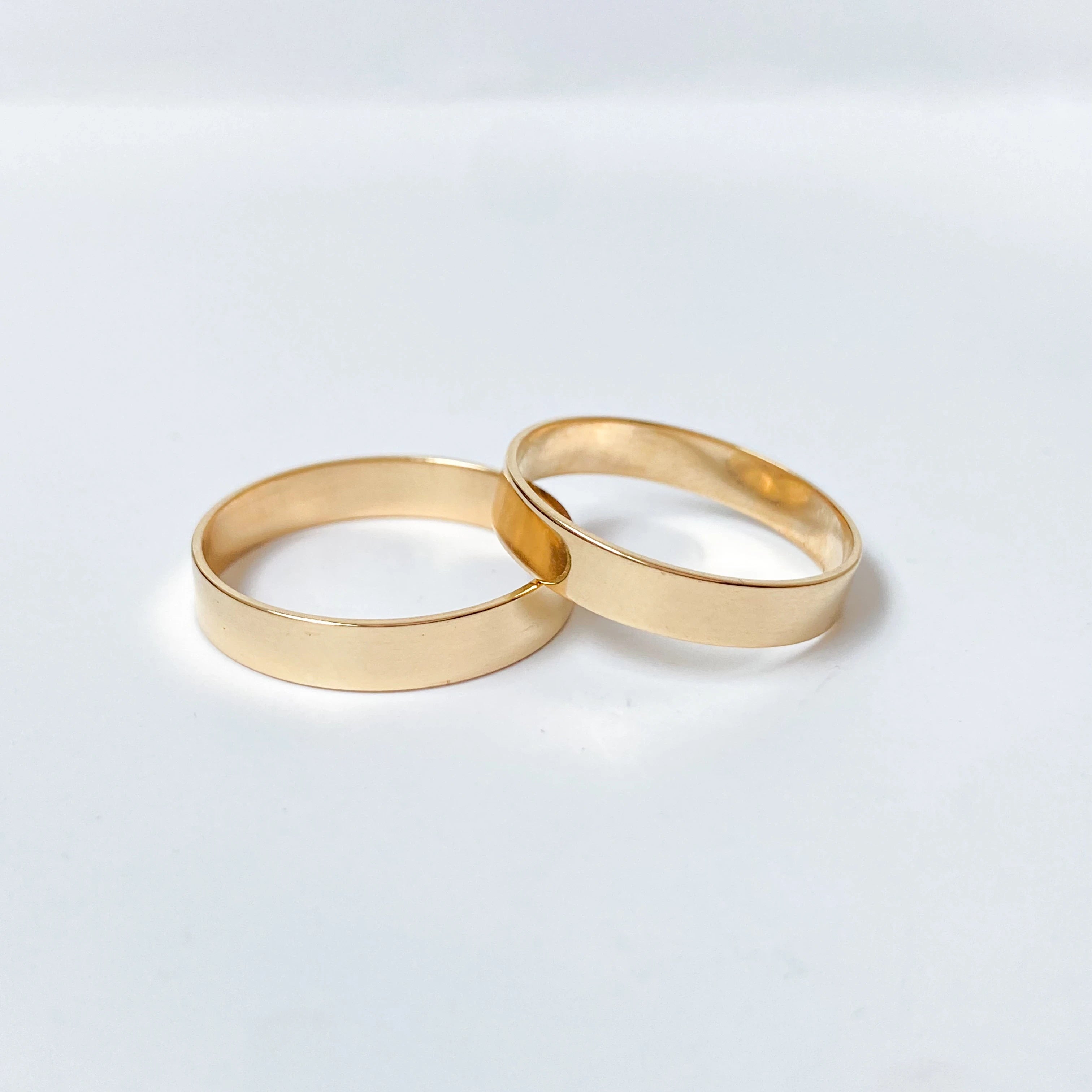 Aliança de Casamento | Jasmim | 4mm | Ouro 18k