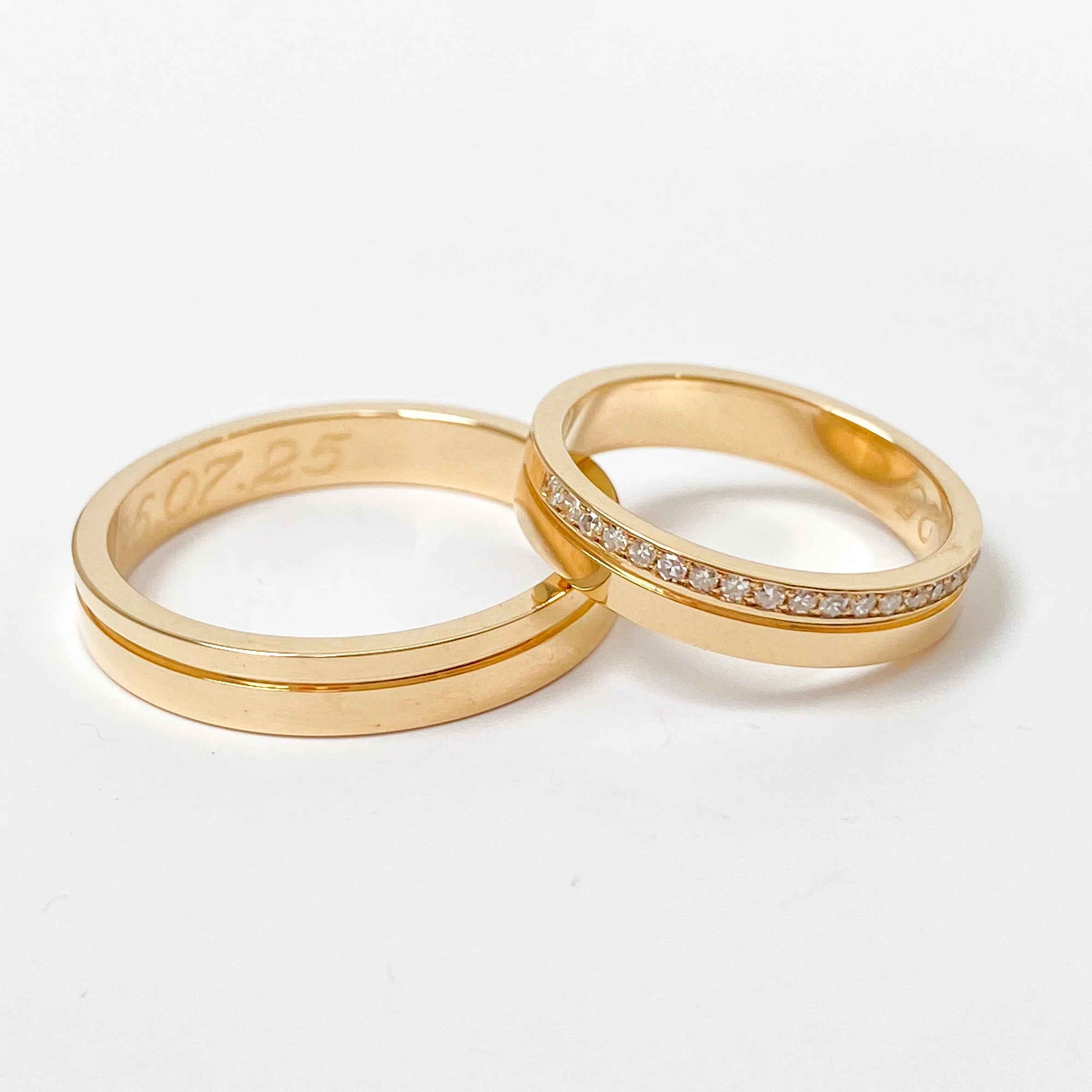 Aliança de Casamento | Maitê Premium | 4mm | Ouro 18k
